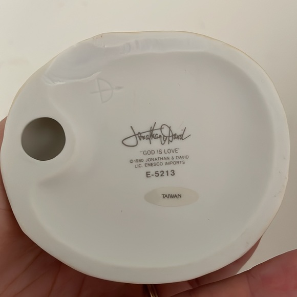 God is Love - Picture 5 of 5